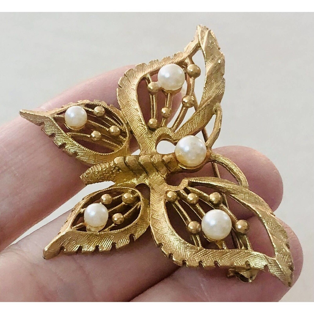 Vintage Butterfly Insect Brooch Pin Metal Goldtone Faux White Pearl Wings 2-1/4”